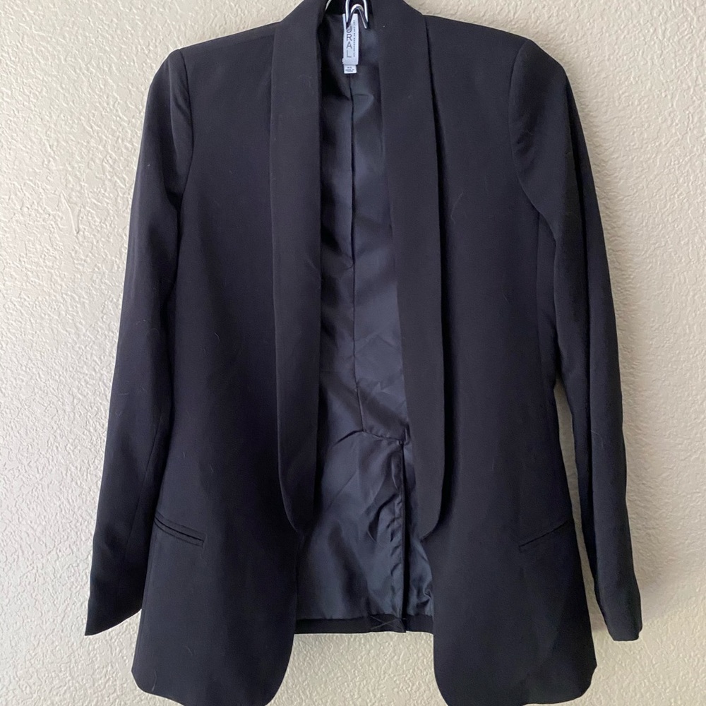 Mural art size xs black blazer